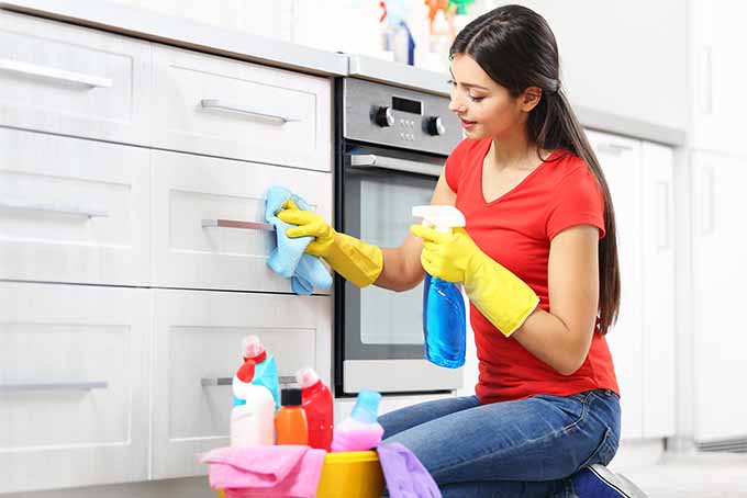 تمیز کردن کابینت ام دی اف